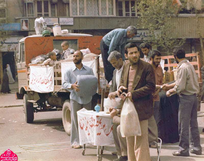 عشق مردمی برای کمک رسانی به جبهه ها